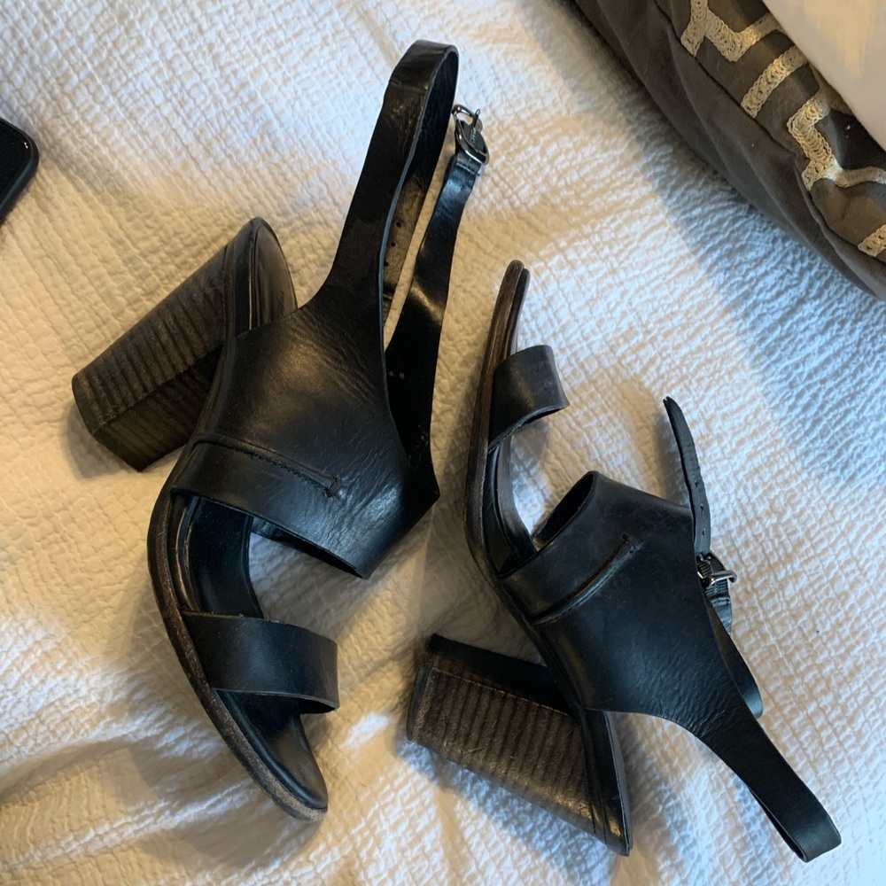 Black Heels size 7.5